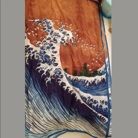 cocoon house Accessories - New with tags cocoon house waves silk scarf